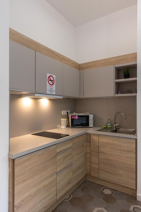 Acacia Apartments ブダペスト エクステリア 写真